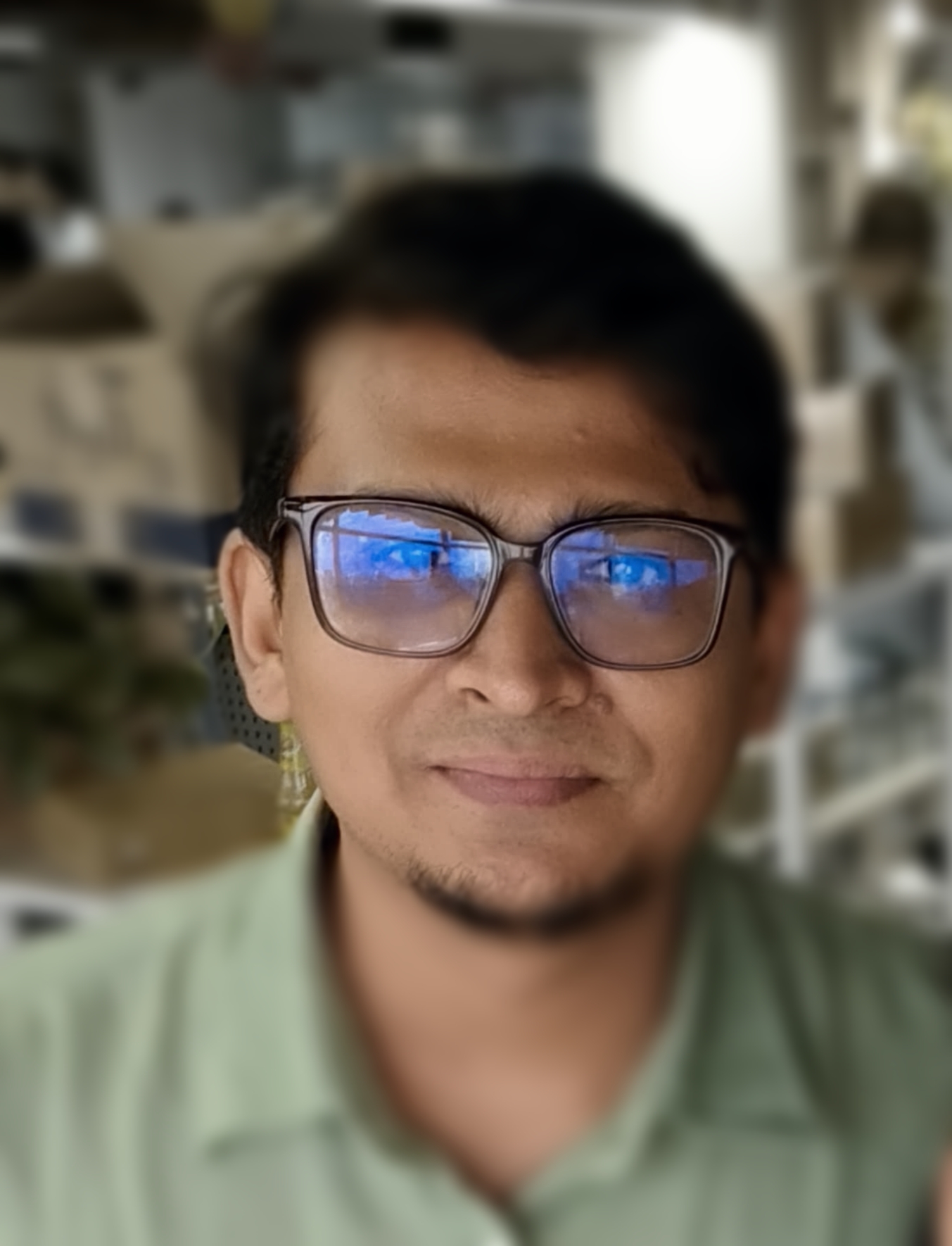 user-avatar