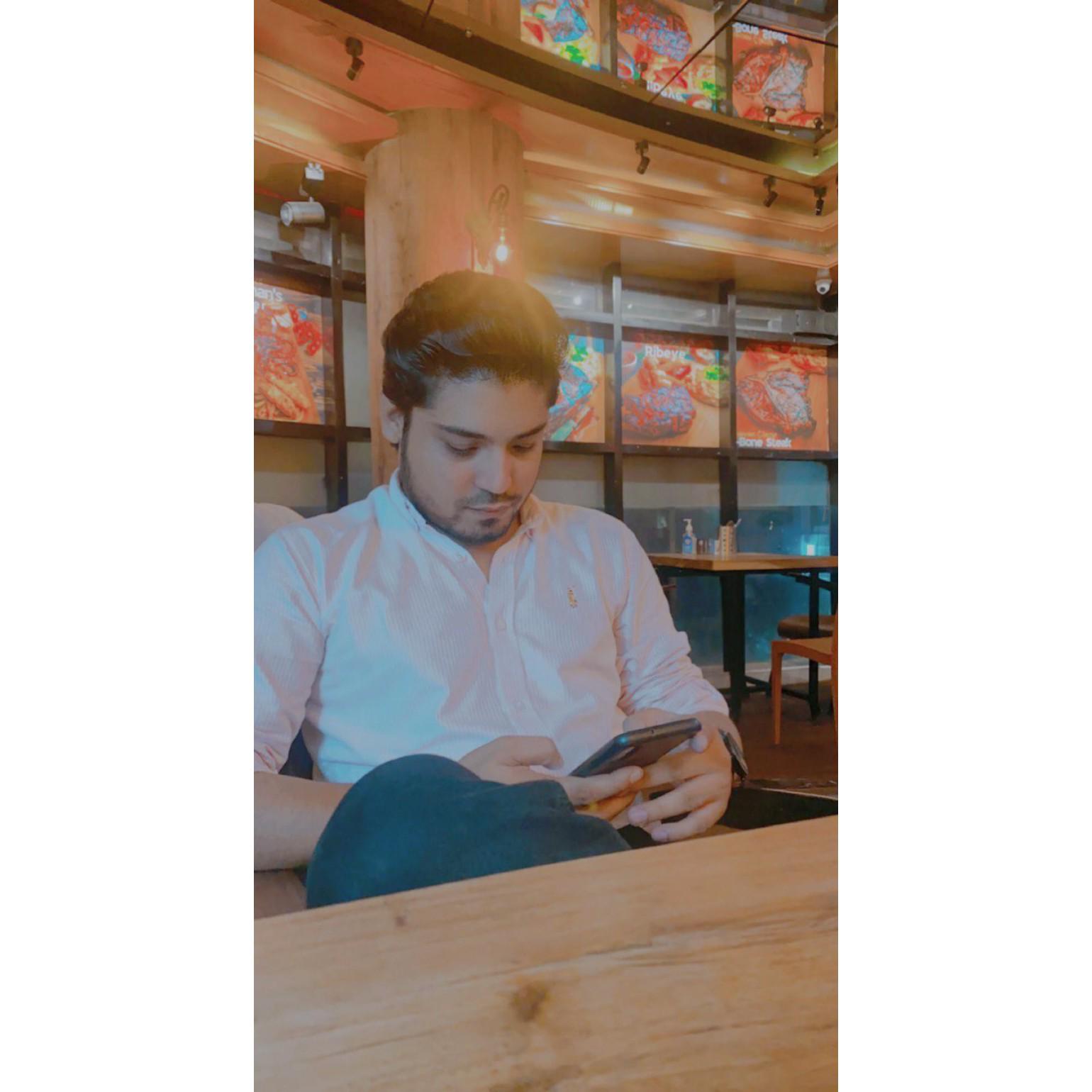 user-avatar